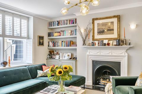2 bedroom flat for sale, St Georges Drive, Pimlico, London, SW1V