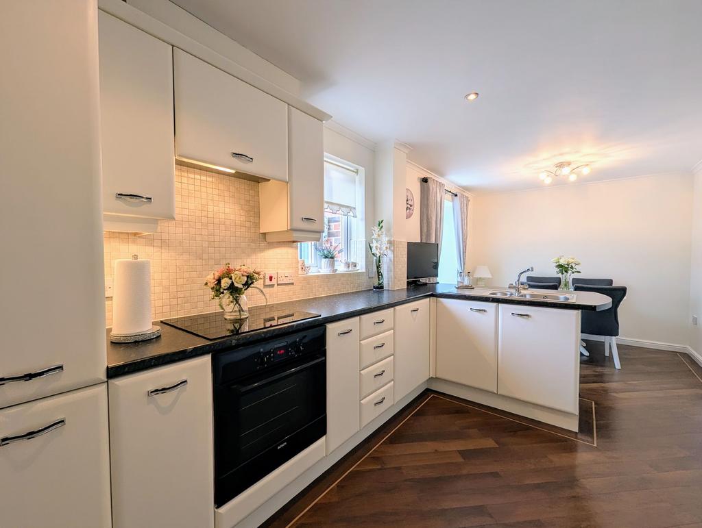 Kitchen / Diner