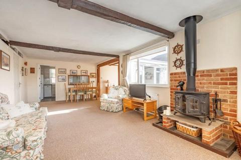 Willowside Brimbelow Road, Hoveton, Norwich, NR12 8UJ