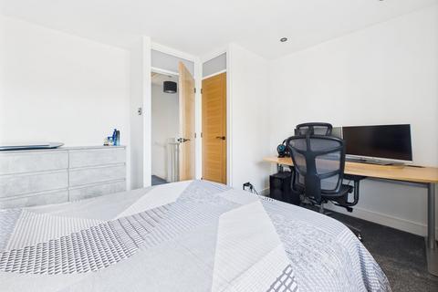 2 Campion Close, Weston-super-mare, BS22 8QJ