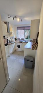 2 bedroom apartment to rent, Stonegrove, Edgware HA8