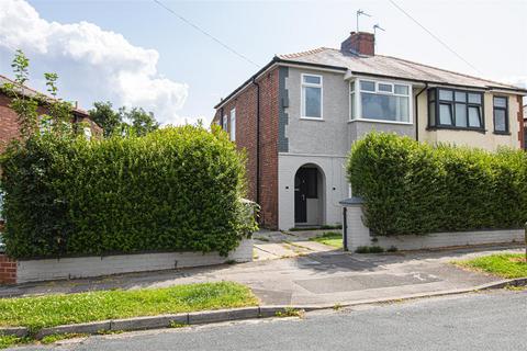 3-Bed Semi-Detached House for Sale on Hillcrest Avenue, Preston