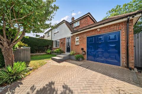 15 Broadley Green, Windlesham, GU20 6AJ