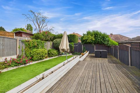 4 bedroom semi-detached house for sale, Besecar Avenue, Gedling, Nottingham