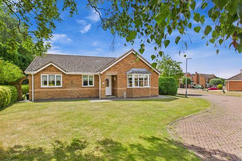 2 bedroom detached bungalow for sale, The Meadows, South Cave