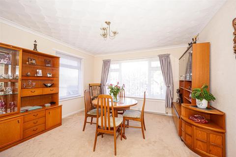 3 bedroom detached bungalow for sale, Gresham Way, St. Leonards-on-sea