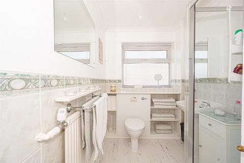 5 Gresham Way, St Leonards-on-sea, TN38 0UG