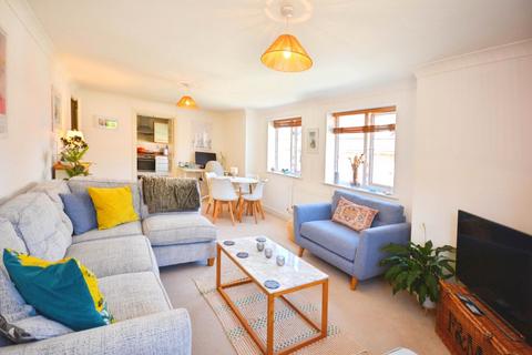 2 bedroom flat for sale, Old Saw Mill Place, Amersham