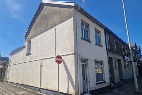 3 bedroom end of terrace house for sale, High Street, Treorchy, Treorchy,