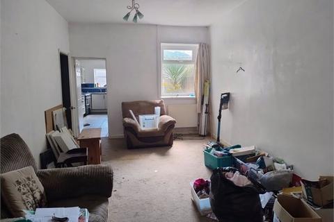 3 bedroom end of terrace house for sale, High Street, Treorchy, Treorchy,
