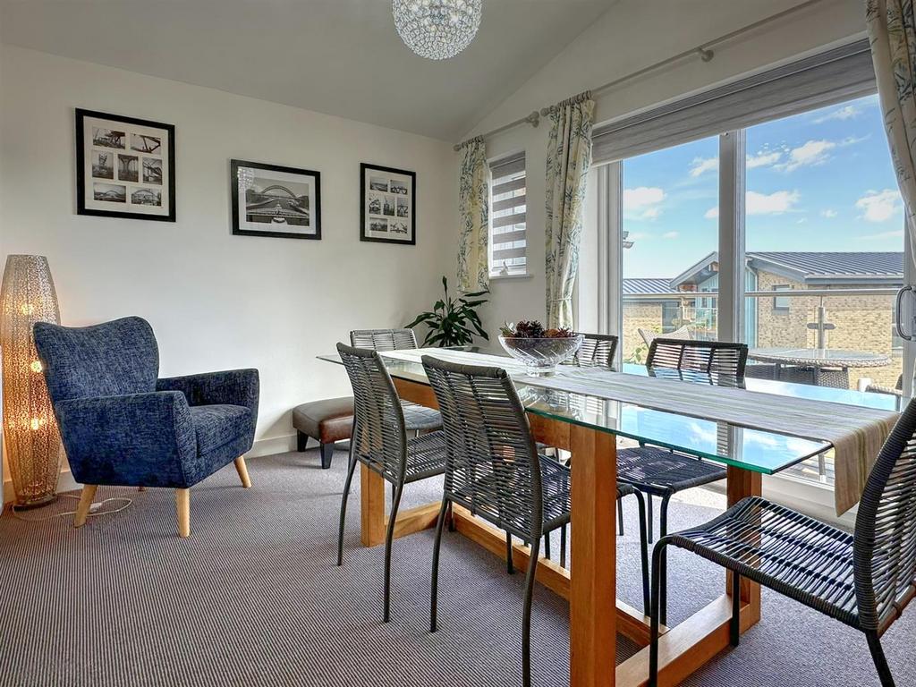 Dining room / bedroom four