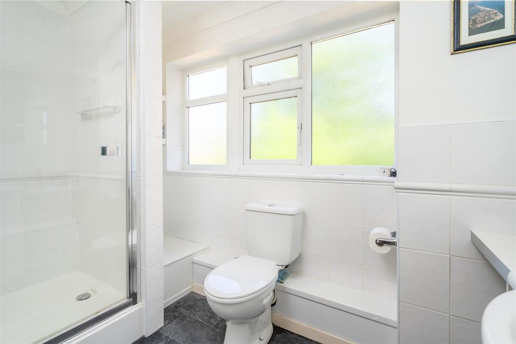 5 Albany Gardens 8.jpg