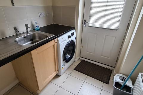 5 bedroom detached house to rent, 48 Ten Shilling Drive Coventry, CV4