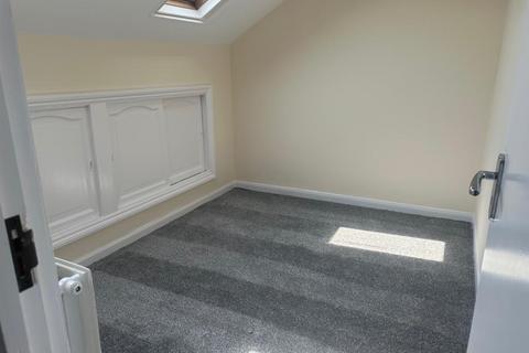 undefined, Long Lane,  Finchley N3,  N3