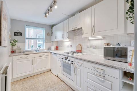 undefined, Eversleigh Court, 80 Aqueduct Road, B90