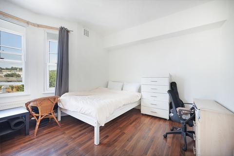 2 bedroom flat for sale, Elthorne Court, Elthorne Road, London, N19