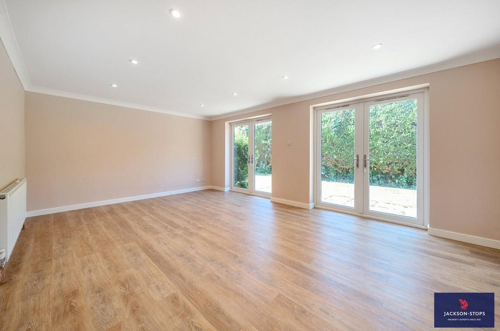Sitting Room B