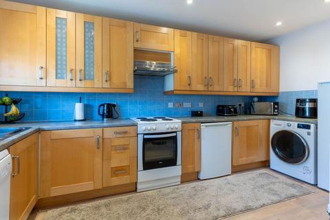 44 The Buckleys, Alvechurch, Birmingham, B48 7NF