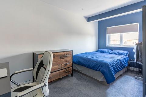 44 The Buckleys, Alvechurch, Birmingham, B48 7NF