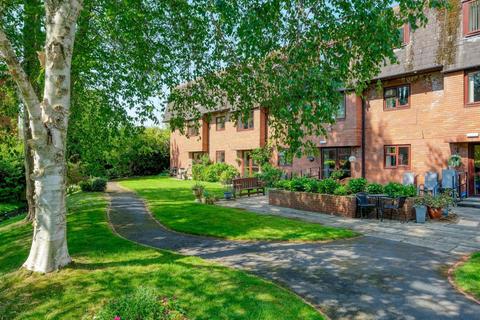1 bedroom retirement property for sale, The Strand, St. James Court, B61