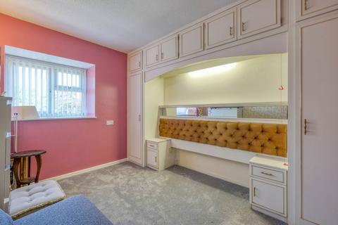 1 bedroom retirement property for sale, The Strand, St. James Court, B61
