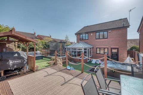 4 bedroom detached house for sale, Meadowvale Road, Lickey End, B60