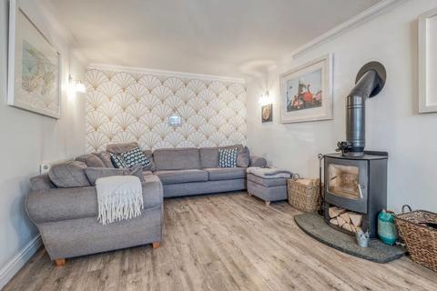 6 Queen Street, Astwood Bank, Redditch, B96 6BT