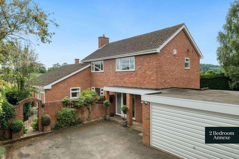 5 Ashpool, Whitbourne, Worcester, WR6 5SD
