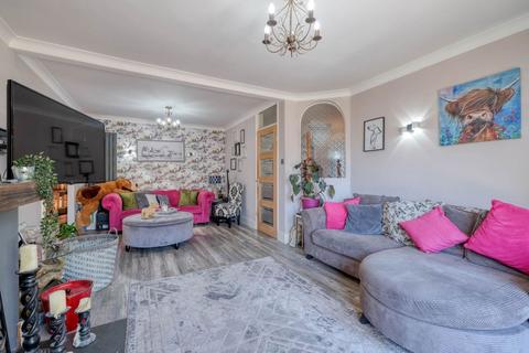 53a Beacon Hill, Rednal, Birmingham, B45 9QW