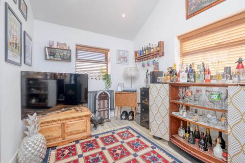 53a Beacon Hill, Rednal, Birmingham, B45 9QW