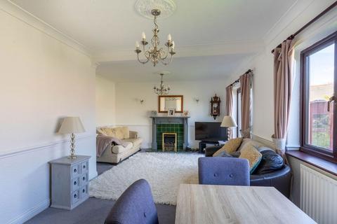 3 Snake Lane, Alvechurch, Birmingham, B48 7NT