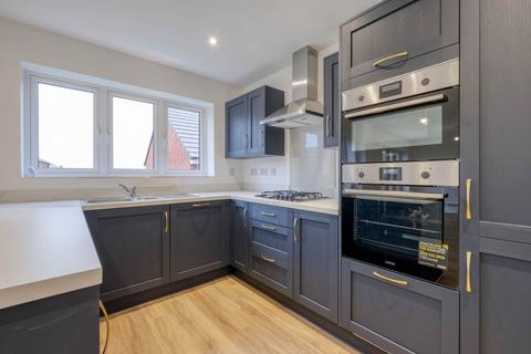 undefined, Whitford Heights, Bromsgrove, B61