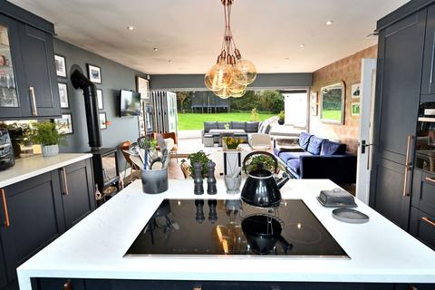 undefined, St Catherines Road, Blackwell, B60