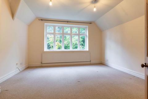undefined, Shepley Road, Barnt Green, B45
