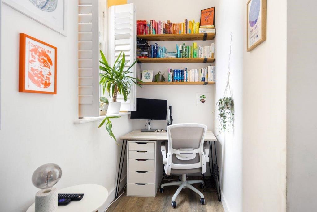 Living Area/Study