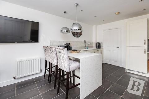 5 bedroom detached house for sale, Claremont Crescent, Rayleigh, Essex, SS6