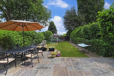 3 bedroom semi-detached house for sale, The Drive, Buckhurst Hill, IG9
