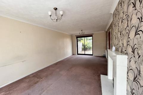 4 bedroom semi-detached house for sale, Annandale Road, East Yorkshire HU9