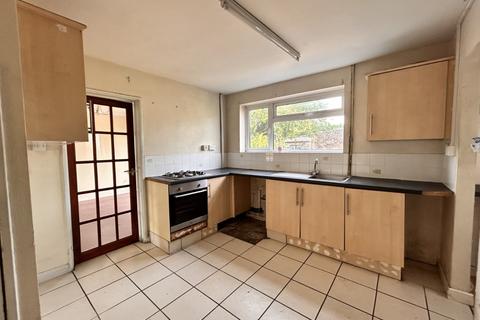 4 bedroom semi-detached house for sale, Annandale Road, East Yorkshire HU9