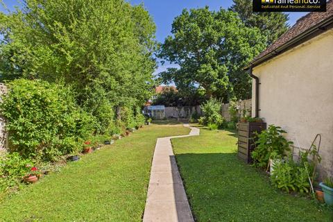 undefined, Elmroyd Avenue, Potters Bar