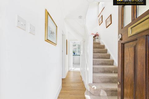 undefined, Elmroyd Avenue, Potters Bar