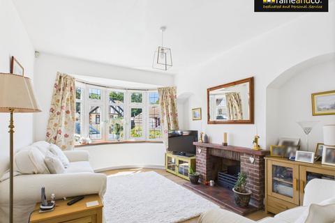 undefined, Elmroyd Avenue, Potters Bar