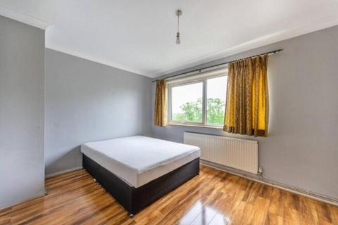 undefined, Sunnydene Gardens, Wembley HA0