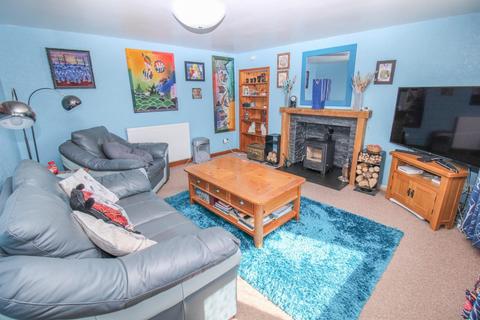 4 bedroom terraced house for sale, 14 Bank Street, Balintore, Tain