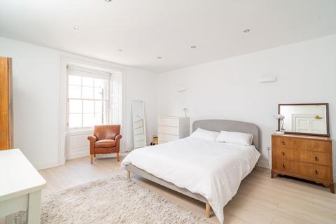 4 bedroom flat for sale, Frederick Street, Edinburgh, EH2