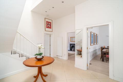 undefined, Frederick Street, Edinburgh, EH2