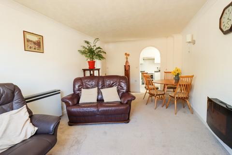 1 bedroom apartment for sale, West Avenue, Filey YO14