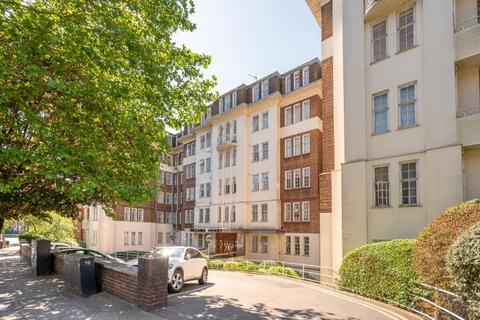 1 bedroom flat for sale, Finchley Road, London, NW3