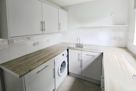 1 bedroom flat for sale, Boveney Close, Cippenham