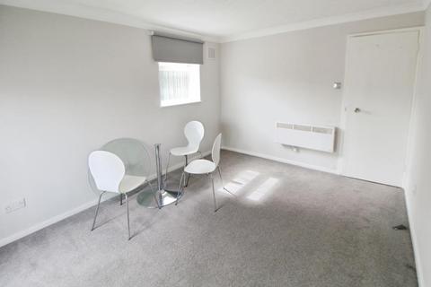 1 bedroom flat for sale, Boveney Close, Cippenham
